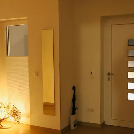 Modernes Mit Kamin, Garten Und Eigener Sauna - Meerfreude *