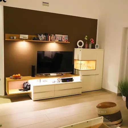 Modernes Mit Kamin, Garten Und Eigener Sauna - Meerfreude Vakantiehuis *