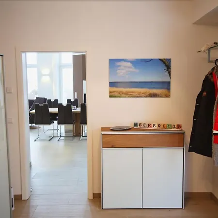 Modernes Mit Kamin, Garten Und Eigener Sauna - Meerfreude Vakantiehuis Vaschvitz